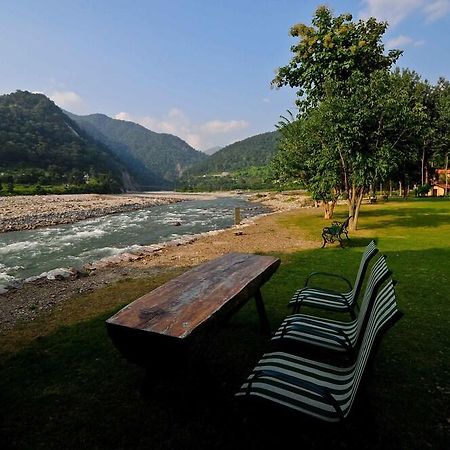 Welcomheritage Tarangi Ramganga Resort, Corbett Marchula Экстерьер фото