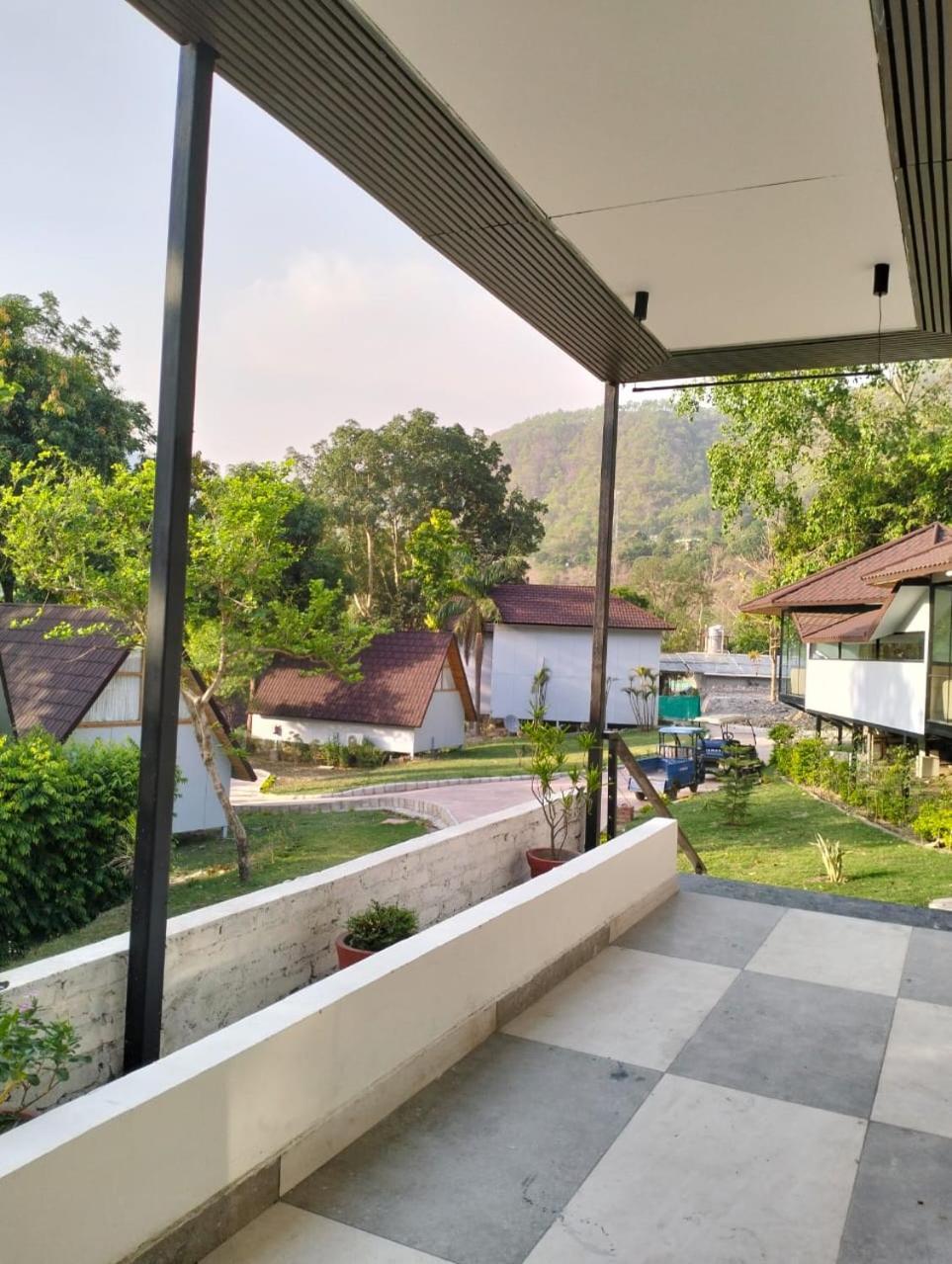 Welcomheritage Tarangi Ramganga Resort Marchula Экстерьер фото