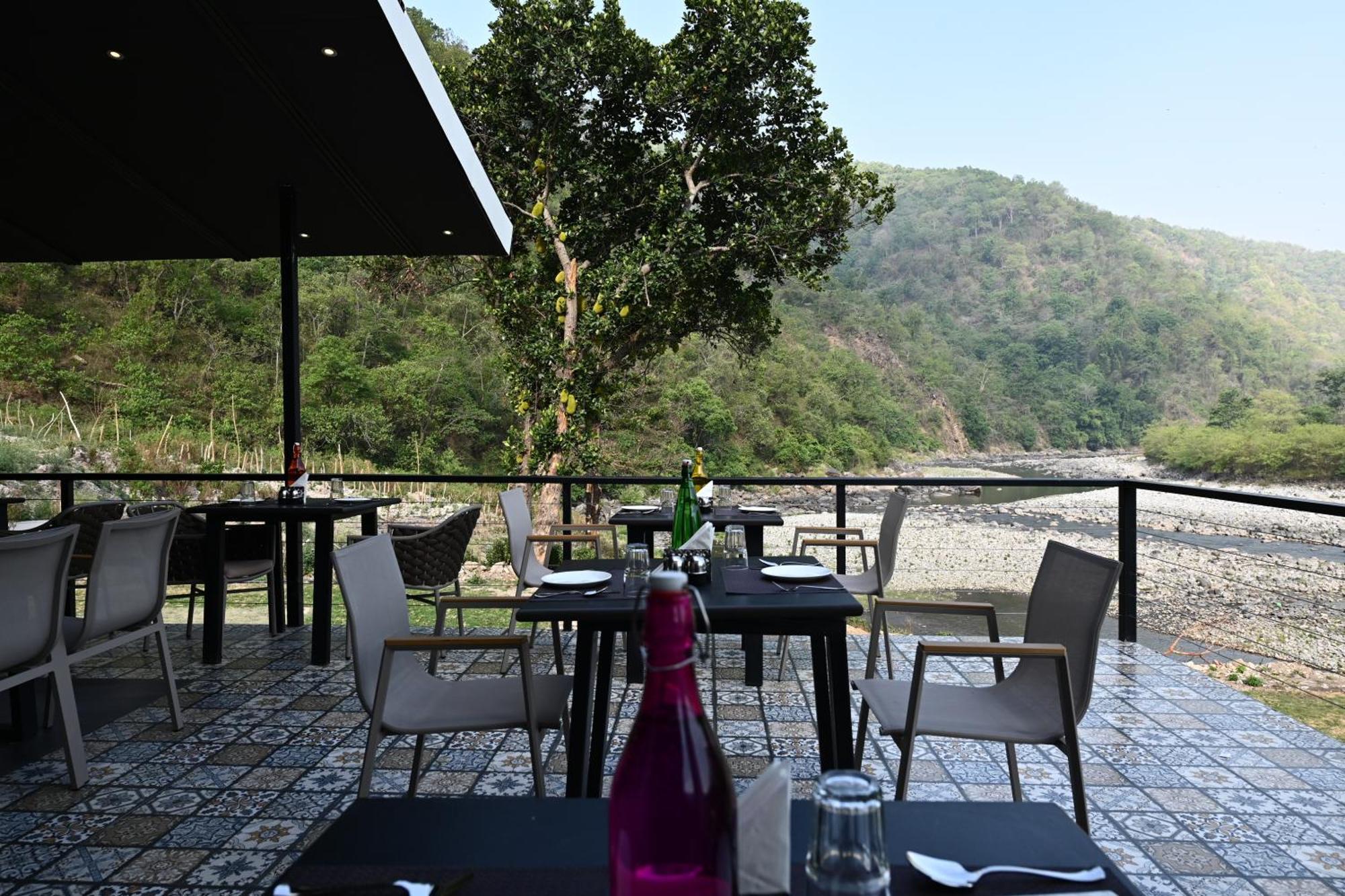 Welcomheritage Tarangi Ramganga Resort Marchula Экстерьер фото
