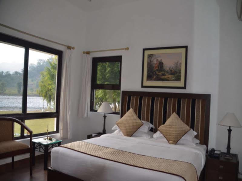 Welcomheritage Tarangi Ramganga Resort, Corbett Marchula Экстерьер фото